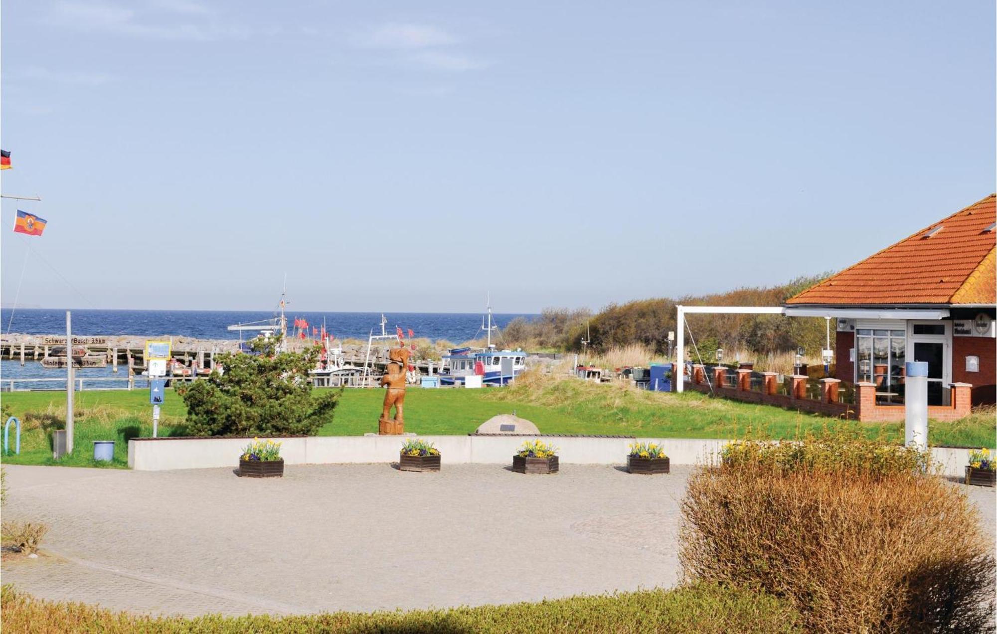 Nice Home In Insel Poel With House Sea View Экстерьер фото